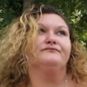 Meet your Posher, Teresa